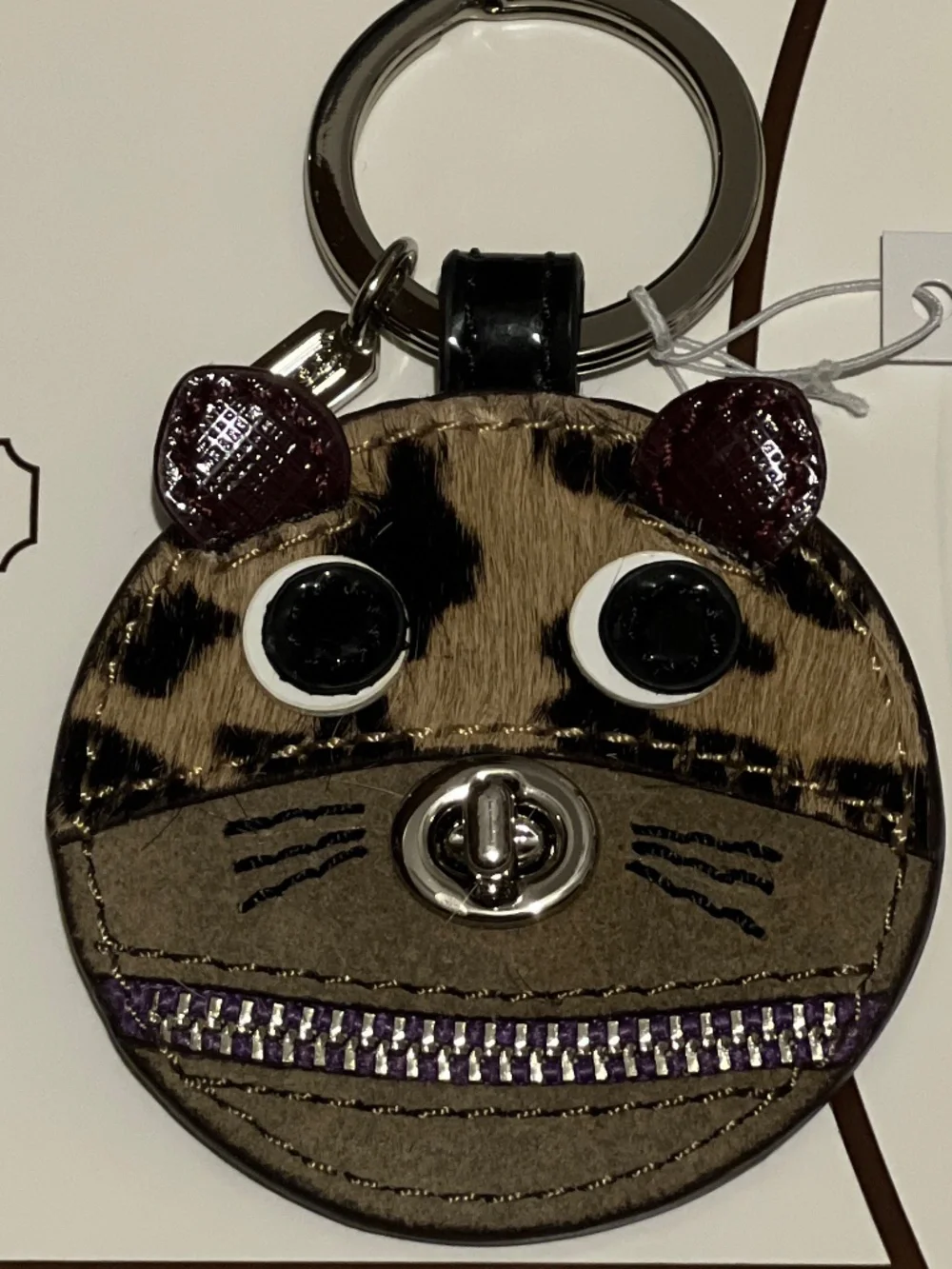 COACH CAT LEOPARD OCELOT KEY RING SUEDE LEATHER ZIPPERED NEW RETIRED W/BOX